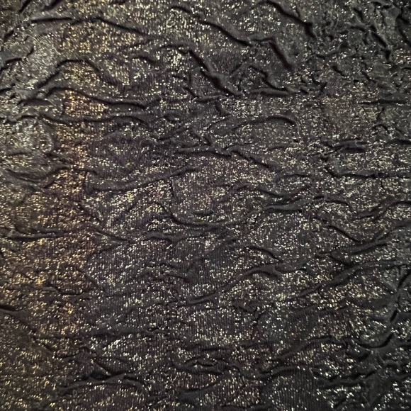 Sleeveless | Mini Dress | cut-outs | Gold Foil design | size Large - Picture 5 of 5